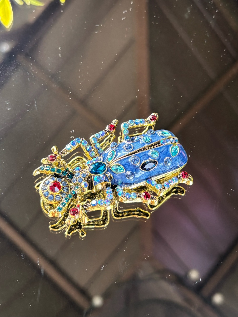 Blue Crystal Beetle Brooch Pin - Picture 6 of 7